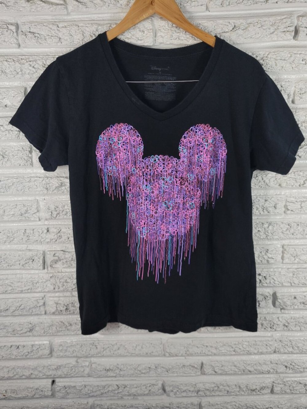 Disney Womens XL Mickey Mouse Graphic Tee Black Glitter V Neck Cotton NOV101E